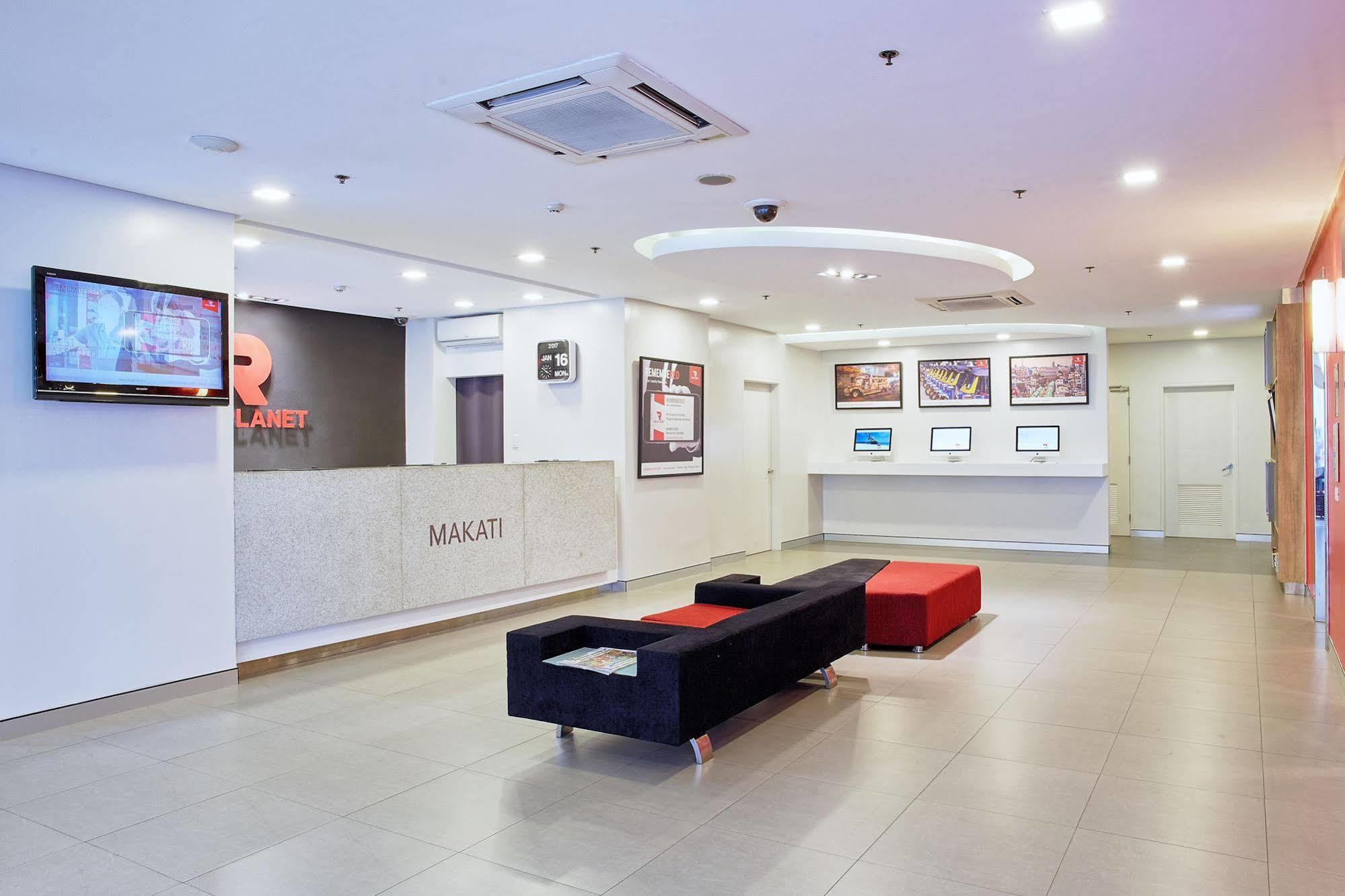 Готель Red Planet Makati Avenue Manila Makati City Екстер'єр фото